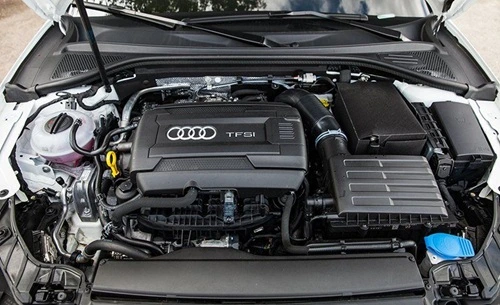 Audi A3 2.0 TFSI -moottori
